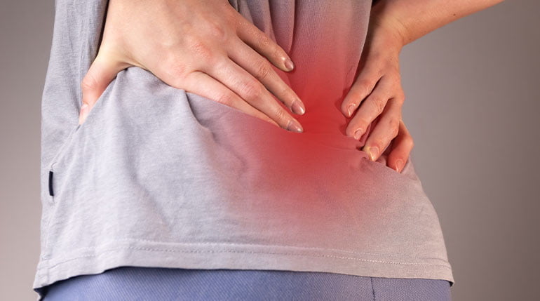 objawy skoliozy ból pleców