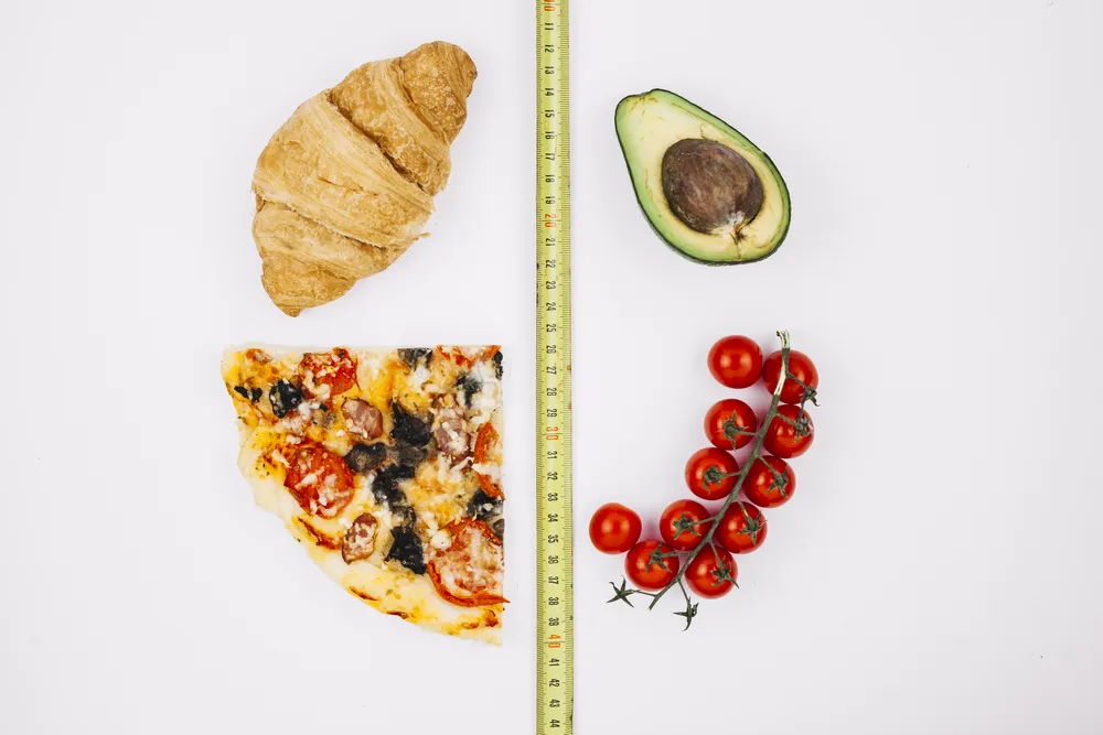 porównanie niezdrowej i zbilansowanej diety
