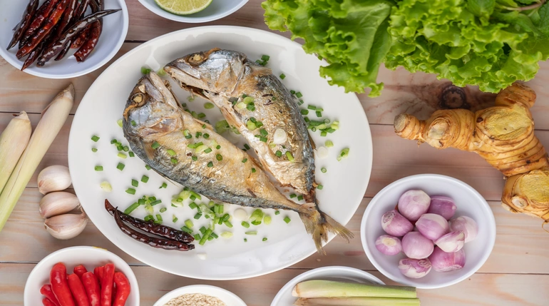 ryby i produkty z dużą zawartością kwasów tłuszczowych