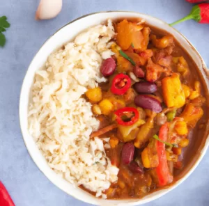 Chilli sin carne z ryżem