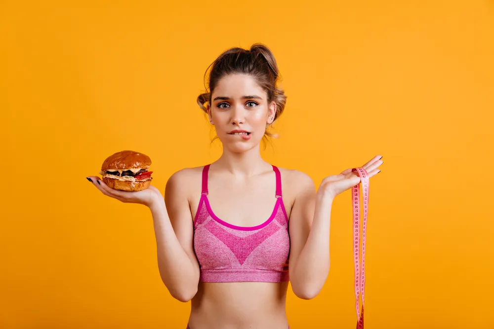 kobieta która chce schudnąć bez diety