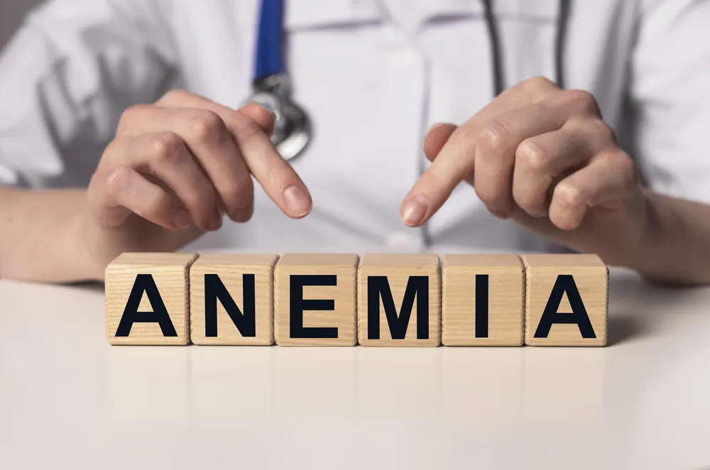 anemia skutek nadmiaru kwasu foliowego w organizmie