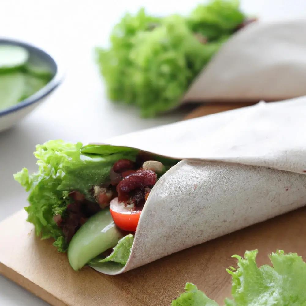 Tortilla z pastą z czerwonej fasoli